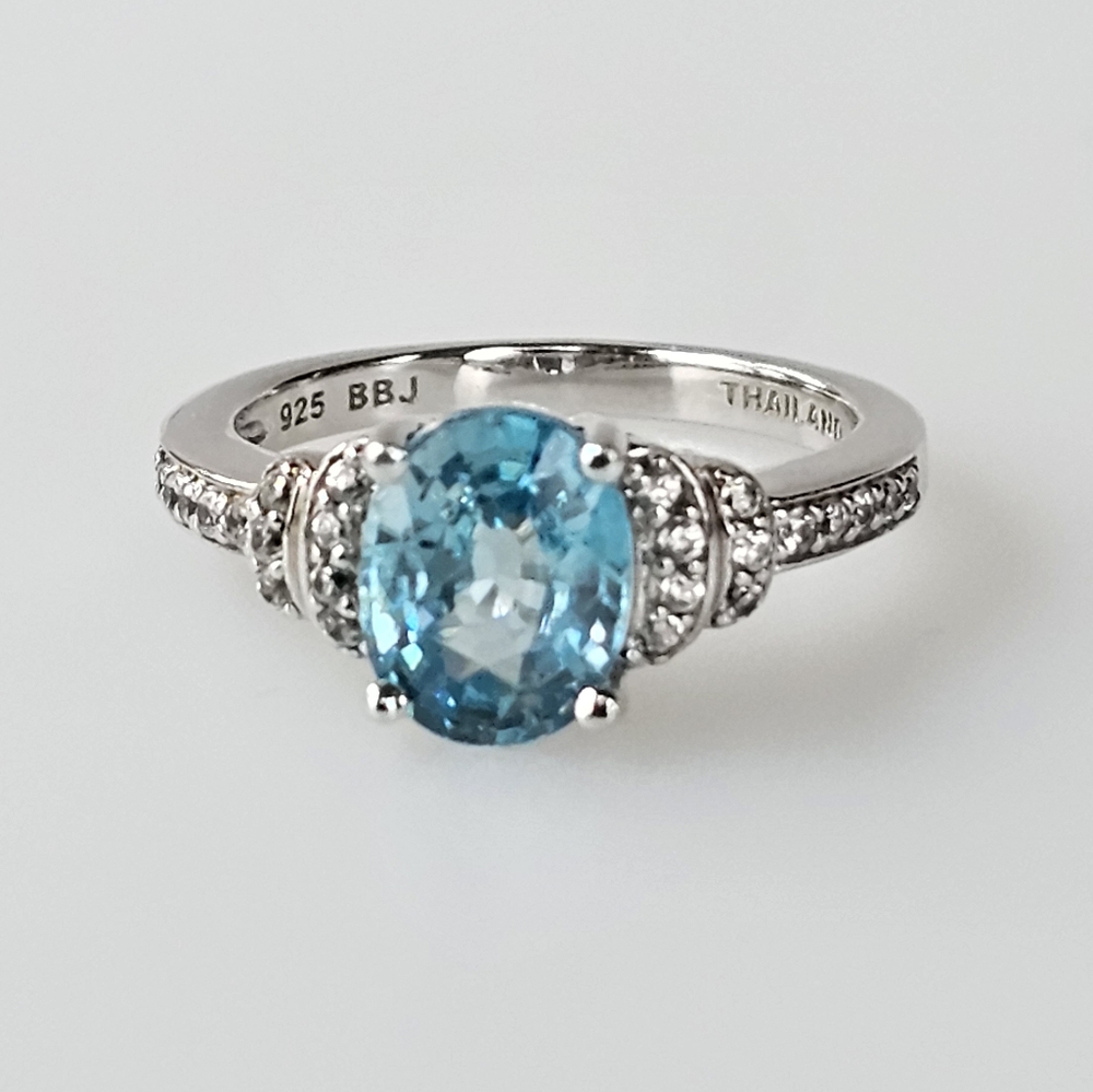 Genuine Blue & White Zircon Ring Sterling Silver Size 6.5 - Picture 4 of 11